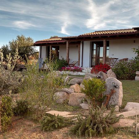 Agriturismo Nuraghe Tuttusoni Aglientu Luaran gambar